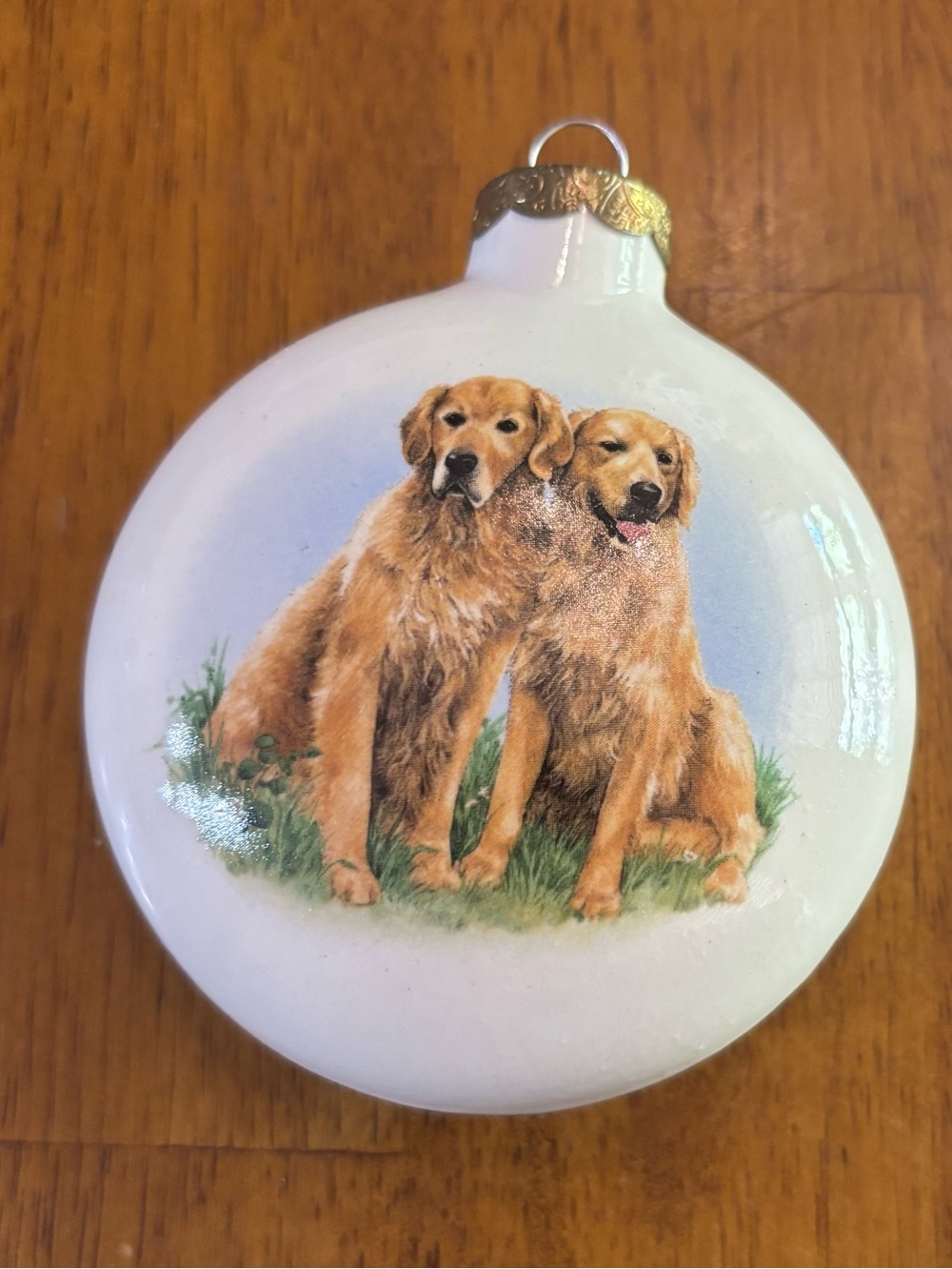 2 GOLDEN RETRIEVERS DOG ORNAMENT HANDMADE 3”x3” POINSETTIA ON BACK